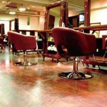 ヘアデザイン　ＢＥＥＲ